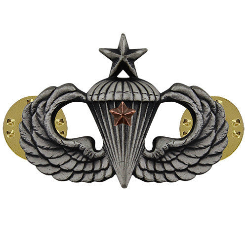 Army Badge: Senior Combat Parachute First Award - silver oxidized