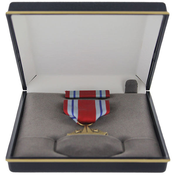 Medal Presentation Set: Air Force Combat Readiness