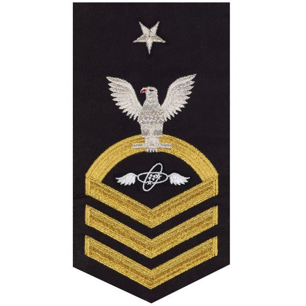 Navy E8 MALE Rating Badge: Aviation Electronics Technician - seaworthy gold on blue