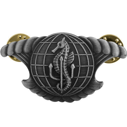 Navy Badge: Integrated Underseas Surveillance System Enlisted - regulation