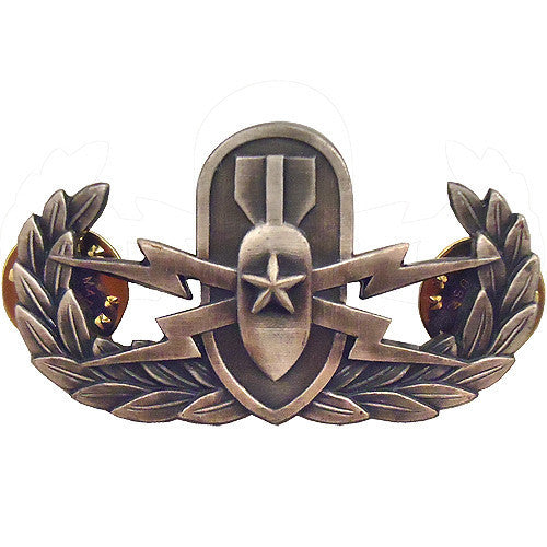 Navy Badge: Senior Explosive Ordnance Disposal - regulation, oxidized