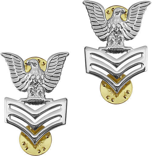 Navy Service Collar Device: E6