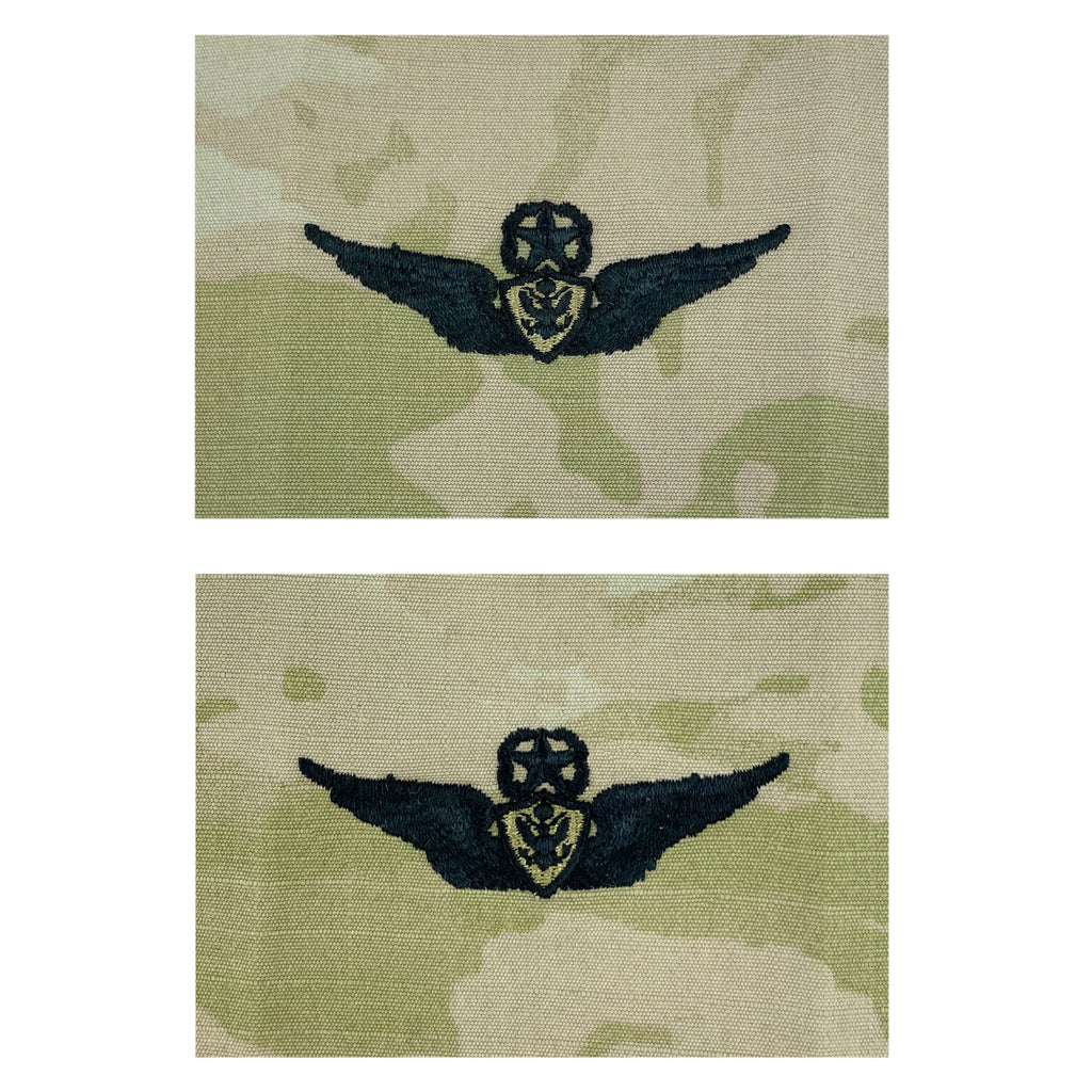 Army Embroidered Badge on OCP Sew on: Aircraft Crewman: Aircrew - Master