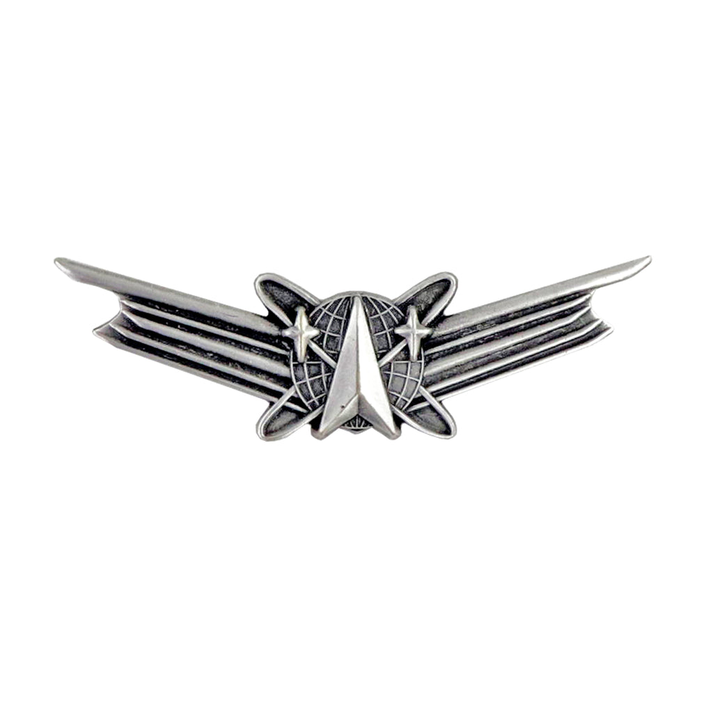 Army Badge: Space Basic- regulation size silver oxidized