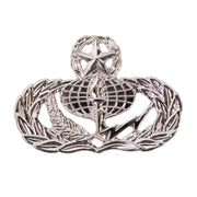 Air Force Badge: Services: Master - midsize
