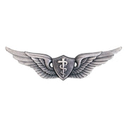 Army Badge: Flight Surgeon - regulation size, silver oxidized