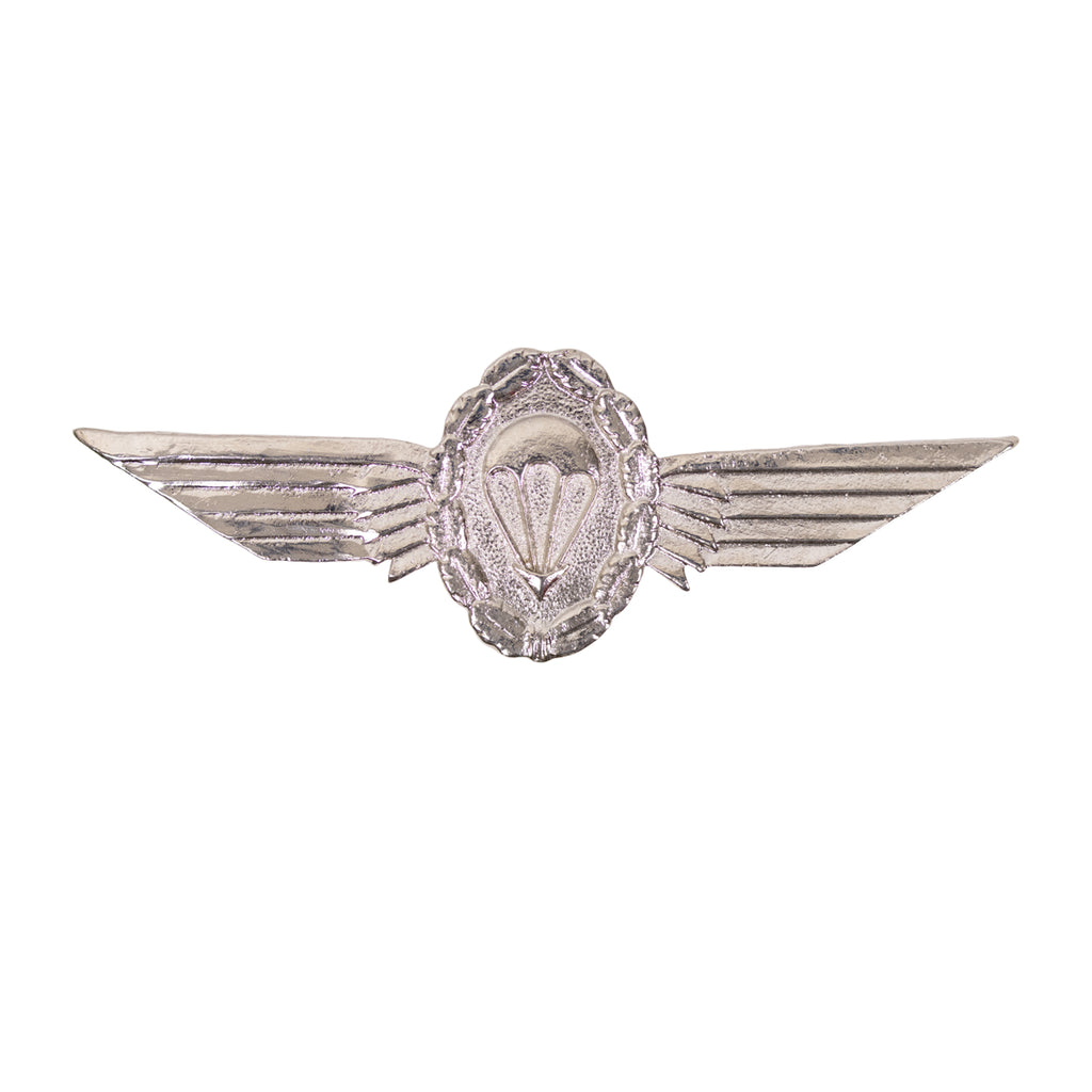 Badge: German Jump Wings Silver with Silver Wreath Regulation size