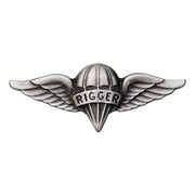 Army Badge: Parachute Rigger - oxidized finish