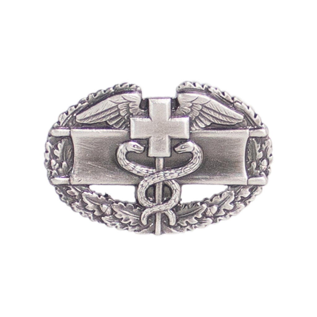 Army Dress Badge: Combat Medical First Award - miniature, silver oxidized