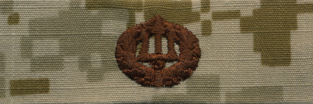 Navy Embroidered Badge: Command Ashore - Desert Digital