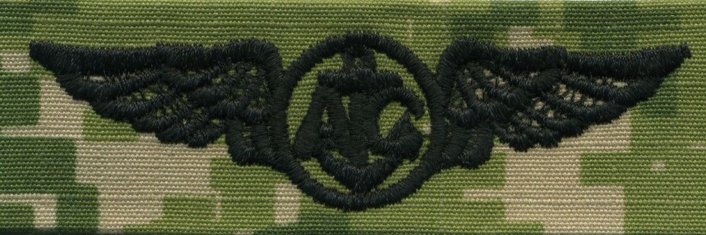 Navy Embroidered Badge: Aircrew - Woodland Digital NWUIII