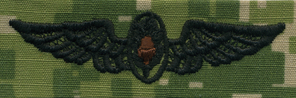 Navy Embroidered Badge: Flight Surgeon - Woodland Digital