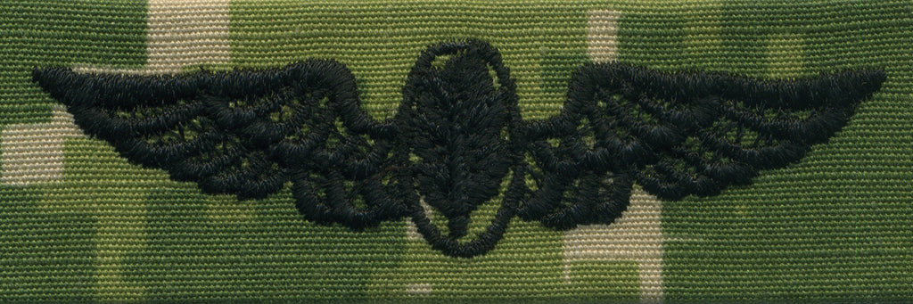 Navy Embroidered Badge: Flight Nurse - Woodland Digital