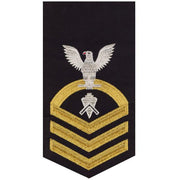 Navy E7 MALE Rating Badge: Builder - seaworthy gold on blue