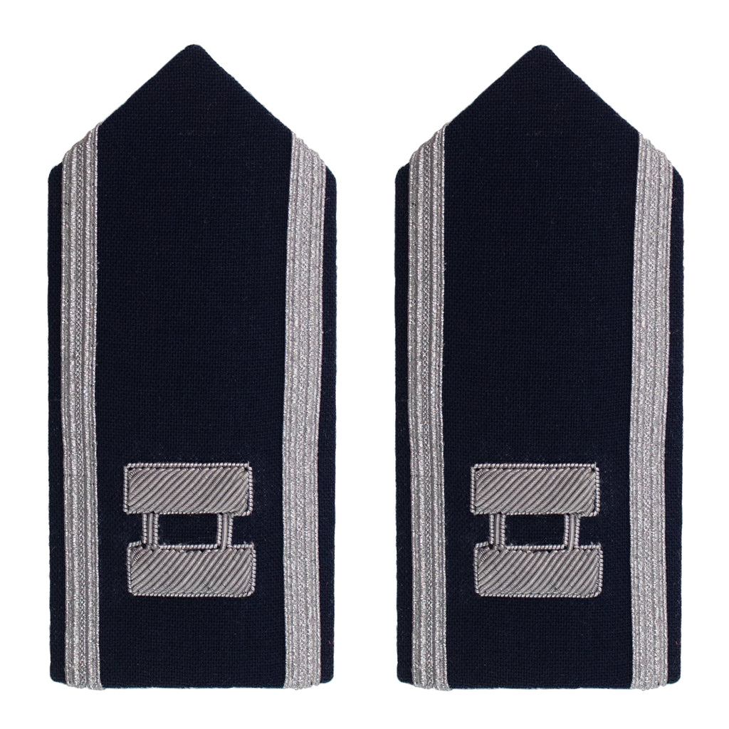 Air Force Mess Dress Shoulder Board: Captain - female