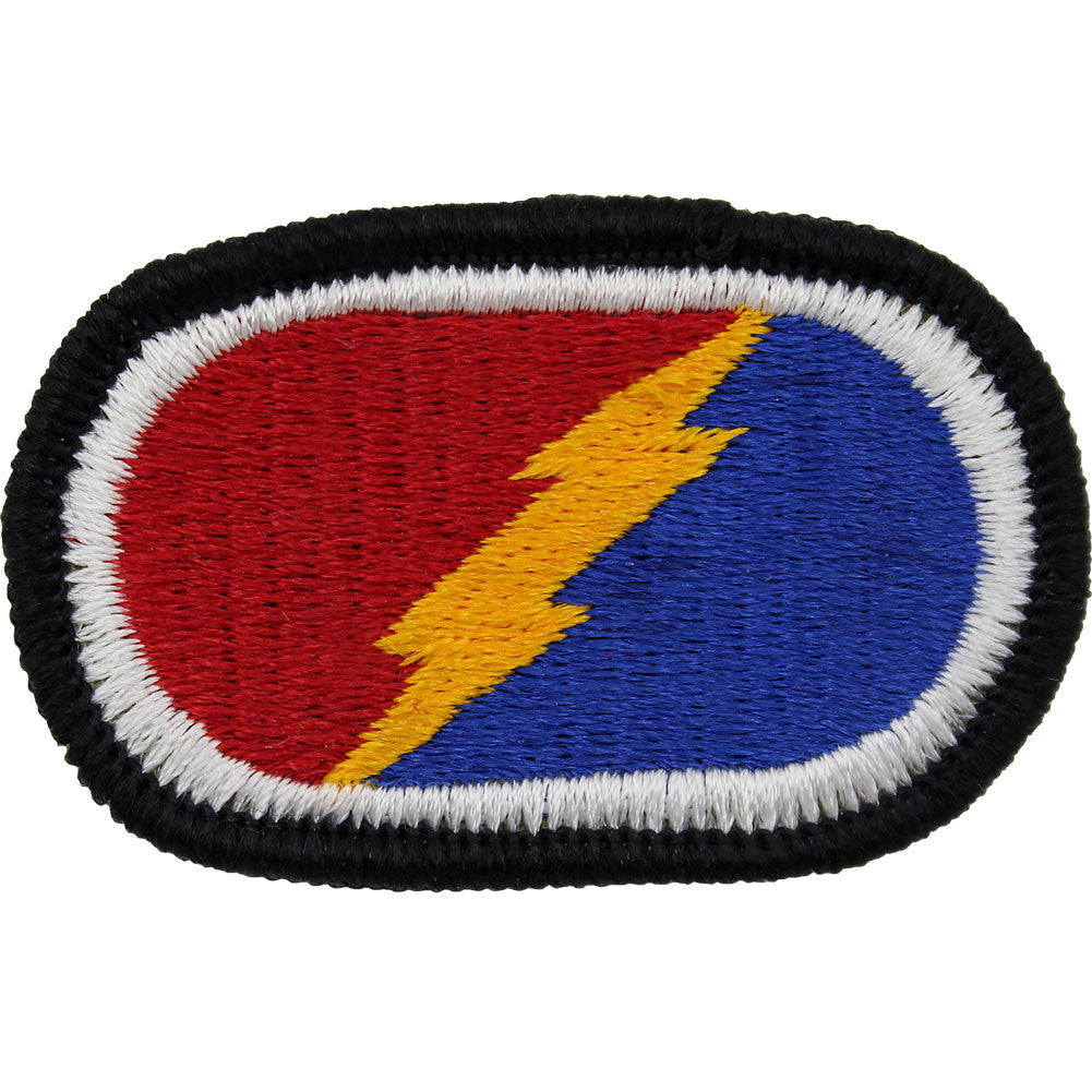Army Oval Patch: 4th Brigade 25th Infantry Division