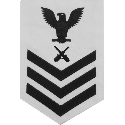 Navy E6 MALE Rating Badge: Gunner's Mate - white
